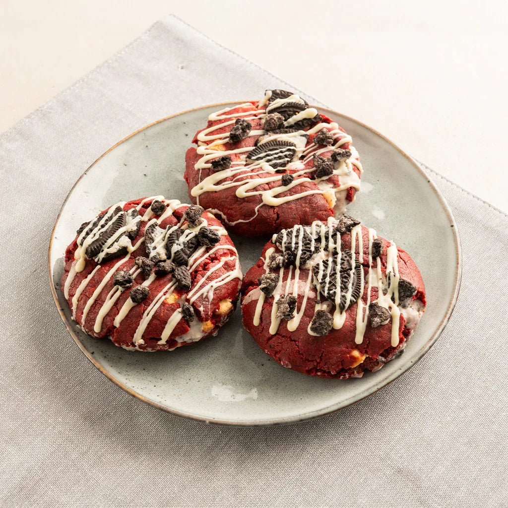 Red Velvet Oreo Cookie Box